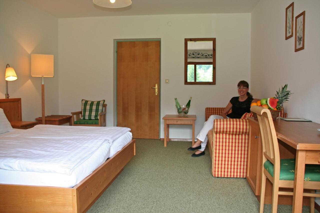 Hotel Garni Pension Zur Wacht Strobl Εξωτερικό φωτογραφία